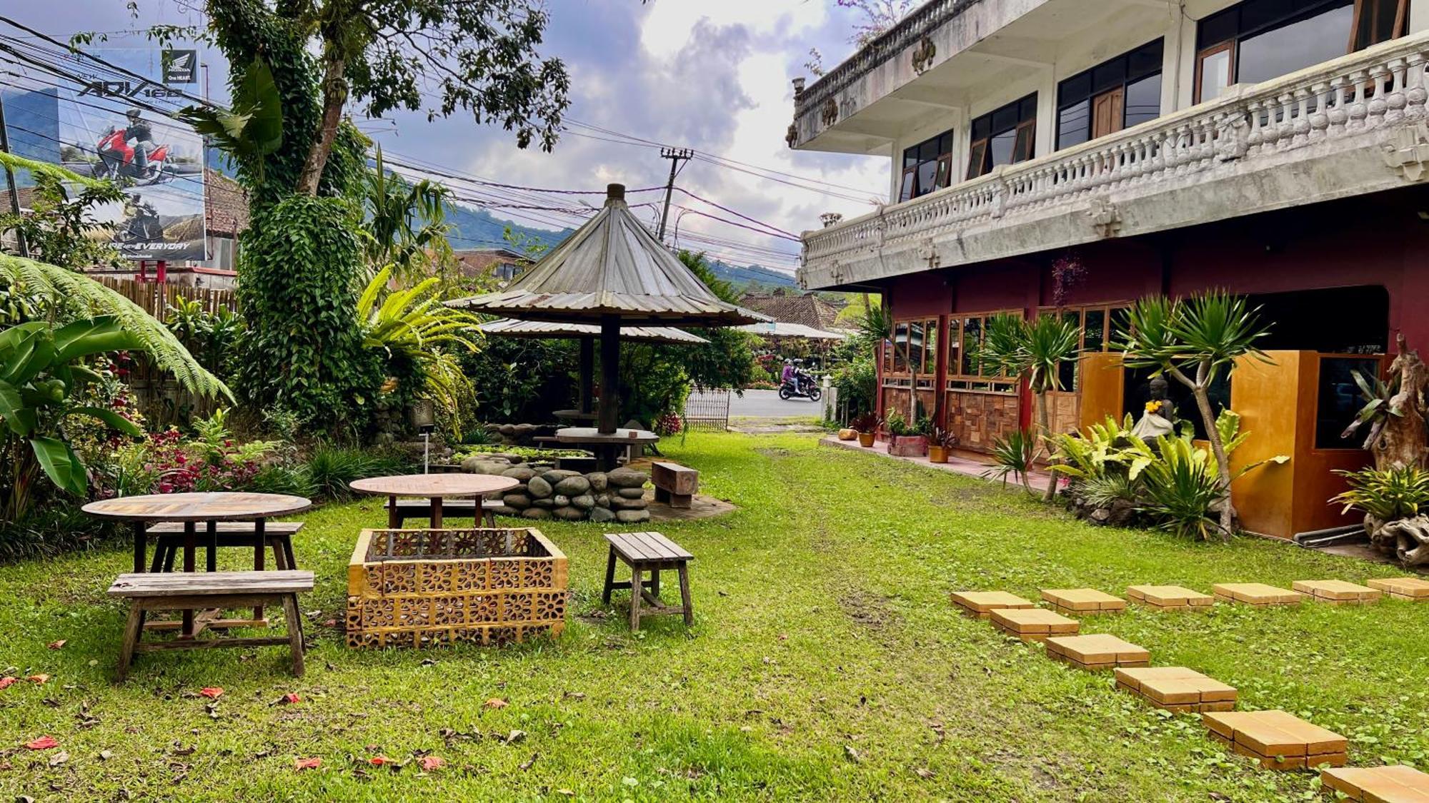 Chakra Tavern Bedugul  Kültér fotó